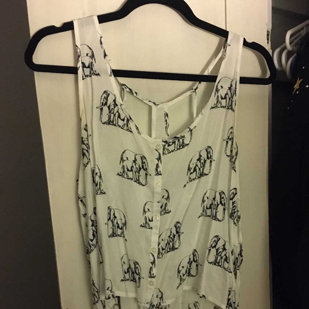 Aeropostale Elephant Tank Top